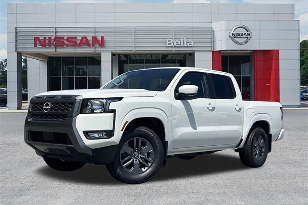2025 Nissan Frontier SV photo 1