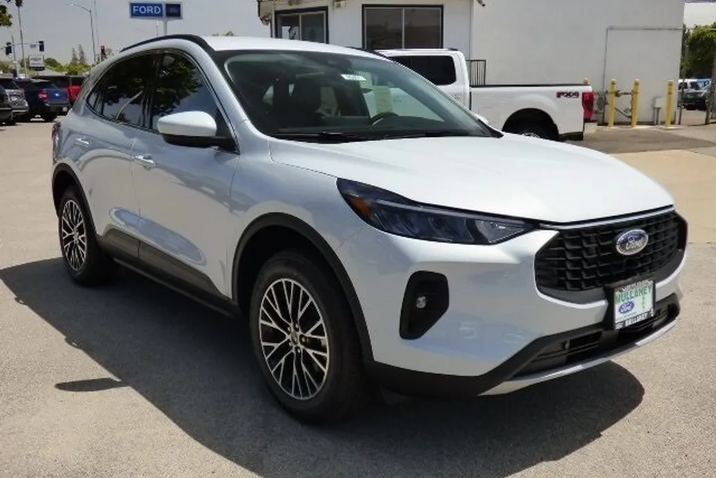 2025 Ford Escape Plug-In Hybrid Base photo 1