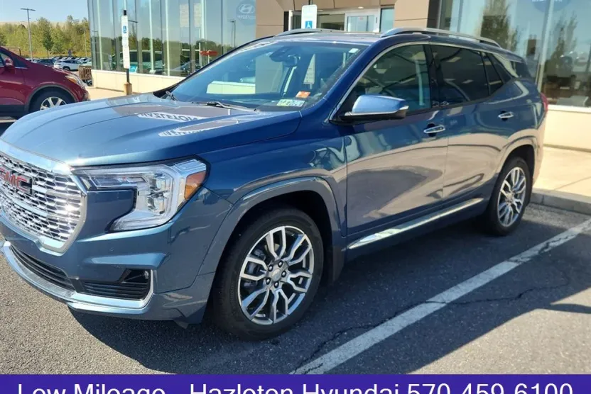 2024 Gmc Terrain Denali photo 1