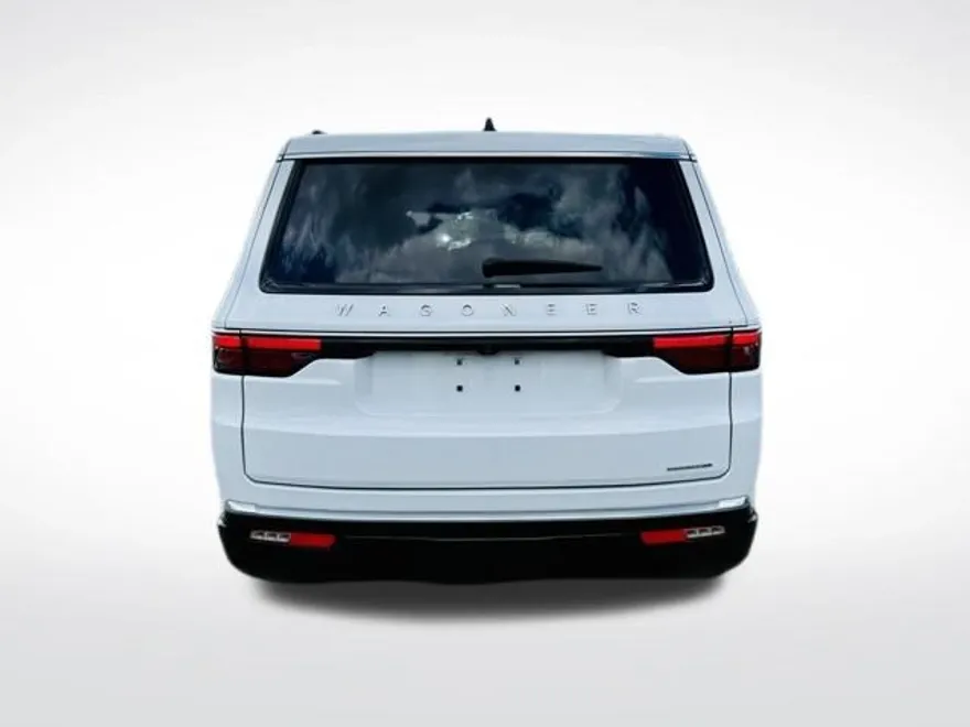 2024 Jeep Wagoneer Series II photo 1