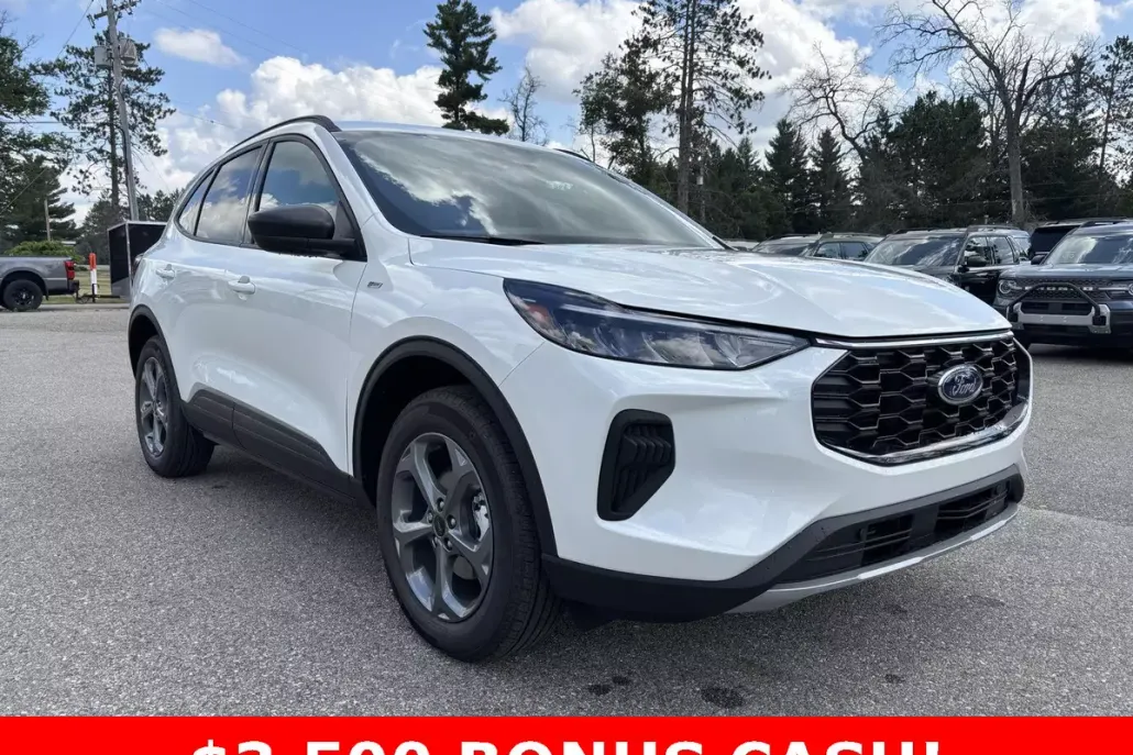 2025 Ford Escape ST-Line photo 1
