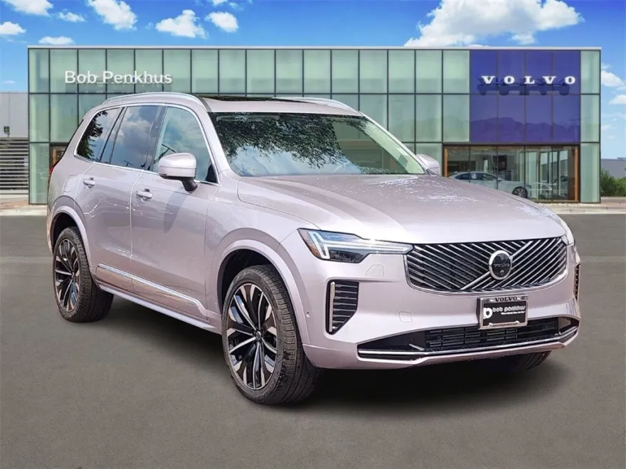 2026 Volvo XC90 T8 Plus photo 1