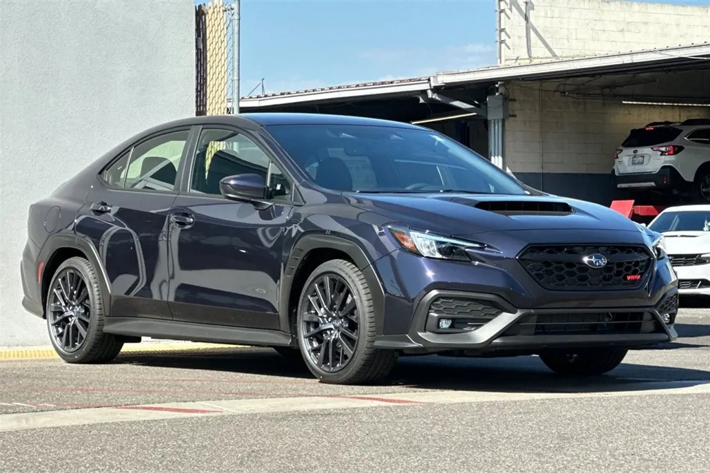 2025 Subaru WRX Premium photo 1