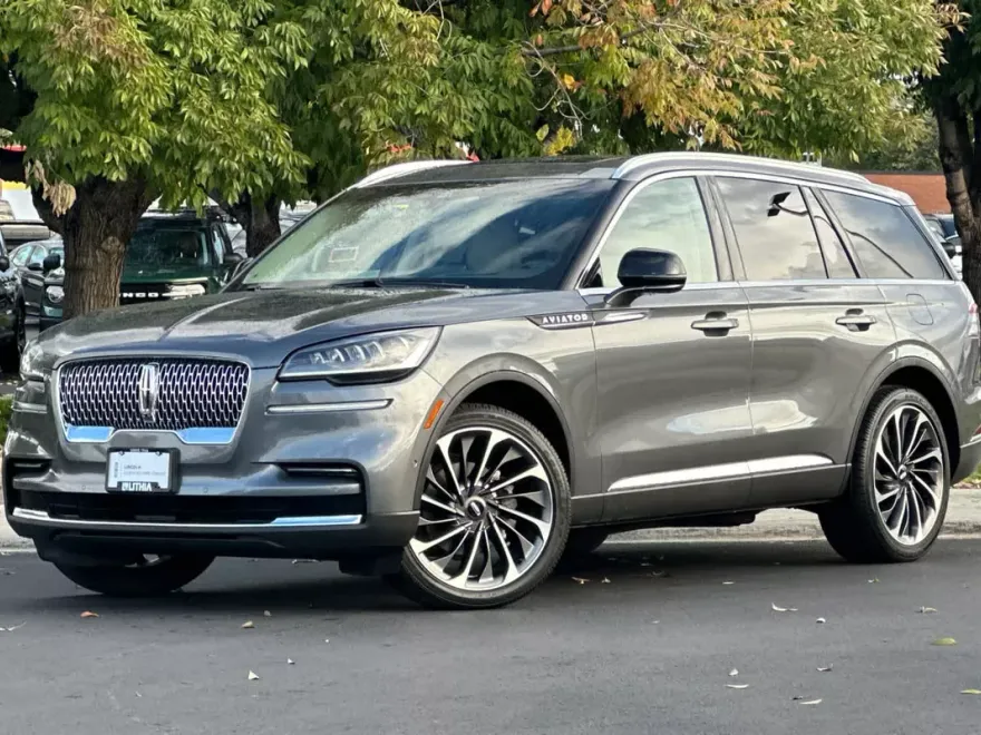 2023 Lincoln Aviator Reserve photo 1