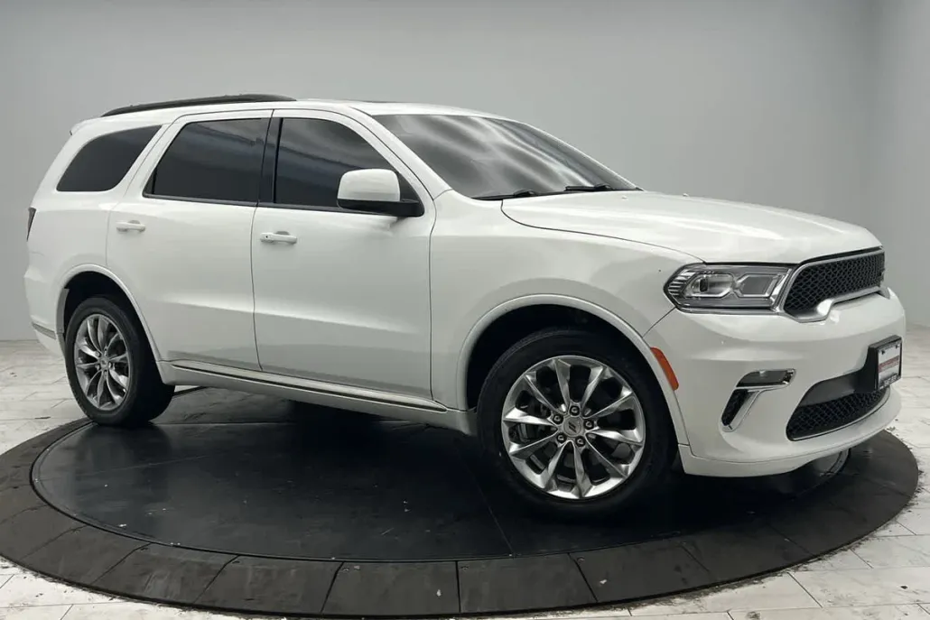 2022 Dodge Durango SXT photo 1