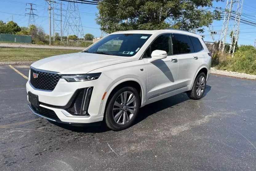 2025 Cadillac XT6 Premium Luxury photo 1