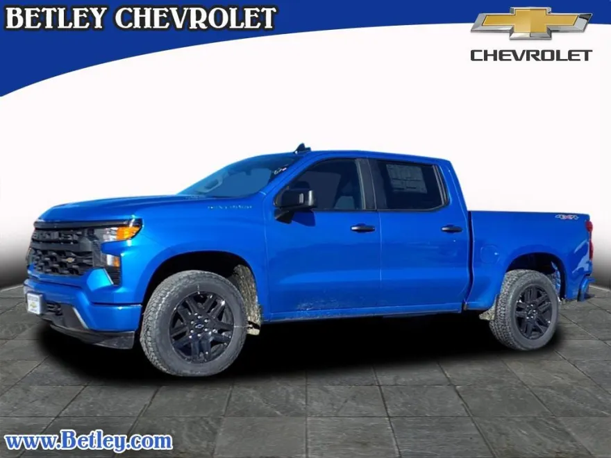 2025 Chevrolet Silverado 1500 Custom photo 1