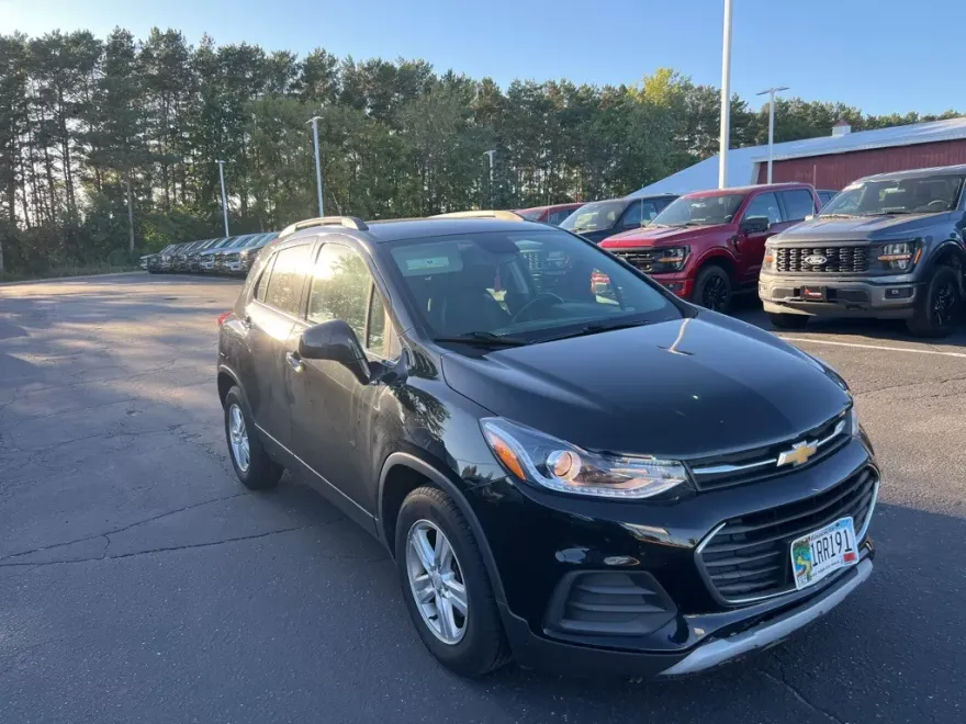 2019 Chevrolet Trax LT photo 1