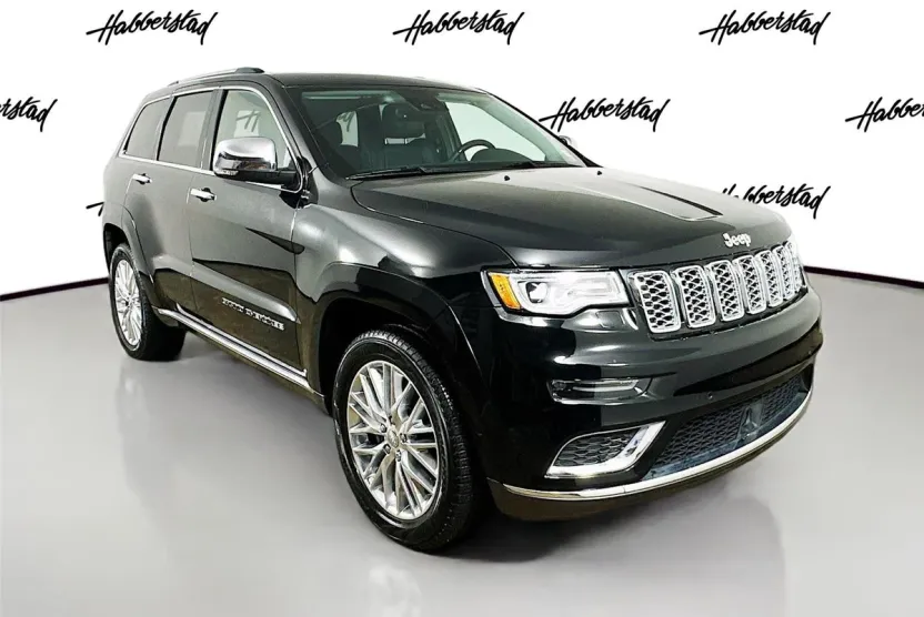 2017 Jeep Grand Cherokee Summit photo 1