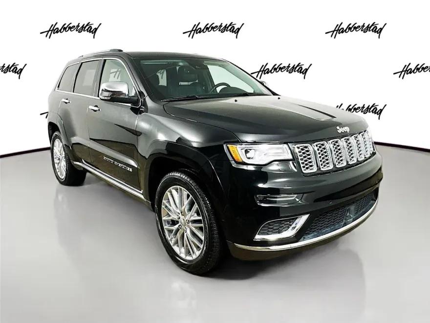 2017 Jeep Grand Cherokee Summit photo 1