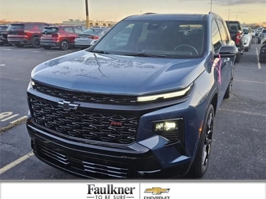 2024 Chevrolet Traverse RS photo 1