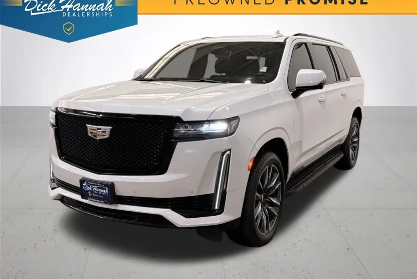 2021 Cadillac Escalade ESV Sport photo 1