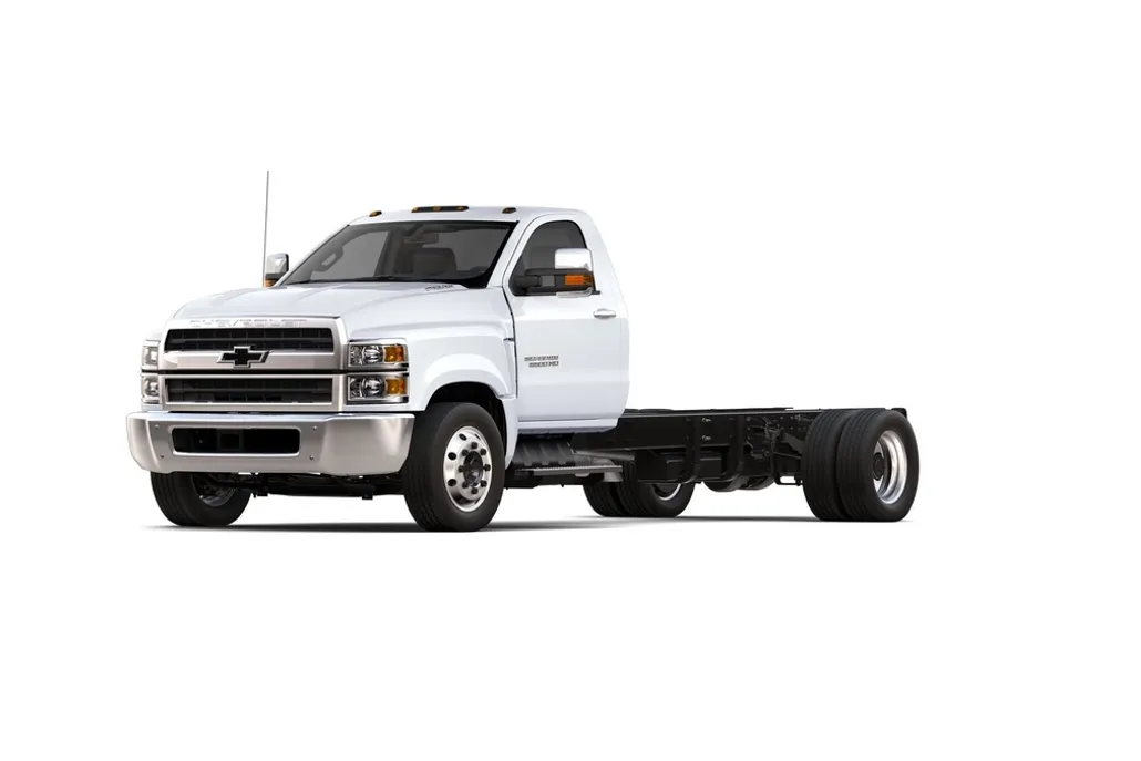 2024 Chevrolet Silverado 6500HD Work Truck photo 1