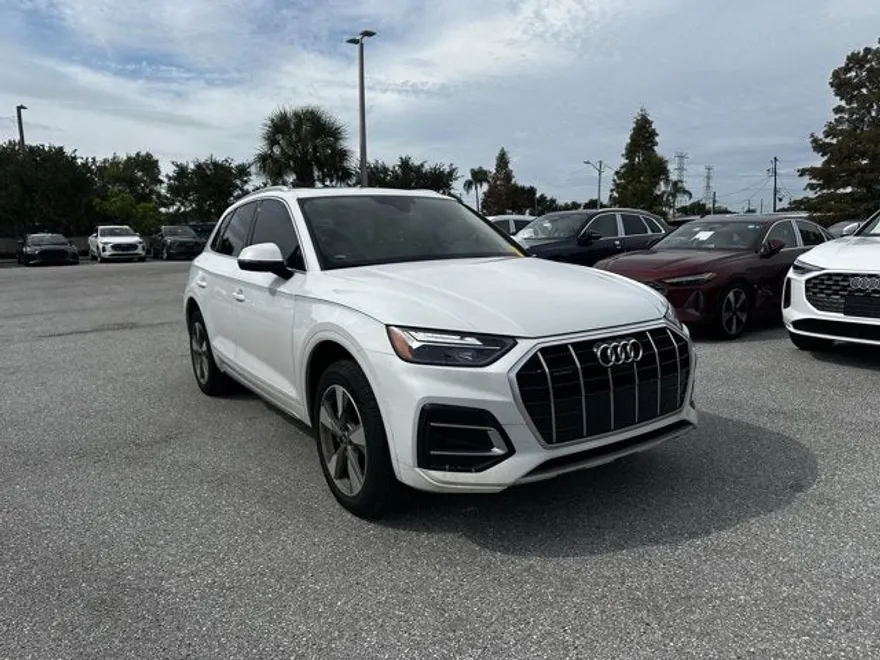 2023 Audi Q5 Premium Plus 40 TFSI photo 1
