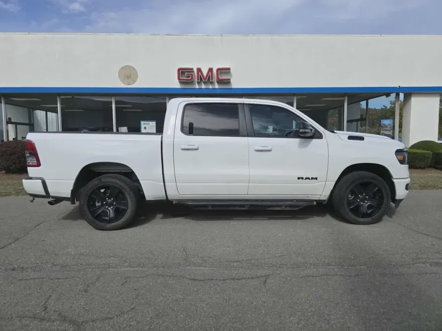 2022 Ram 1500 Big Horn photo 1