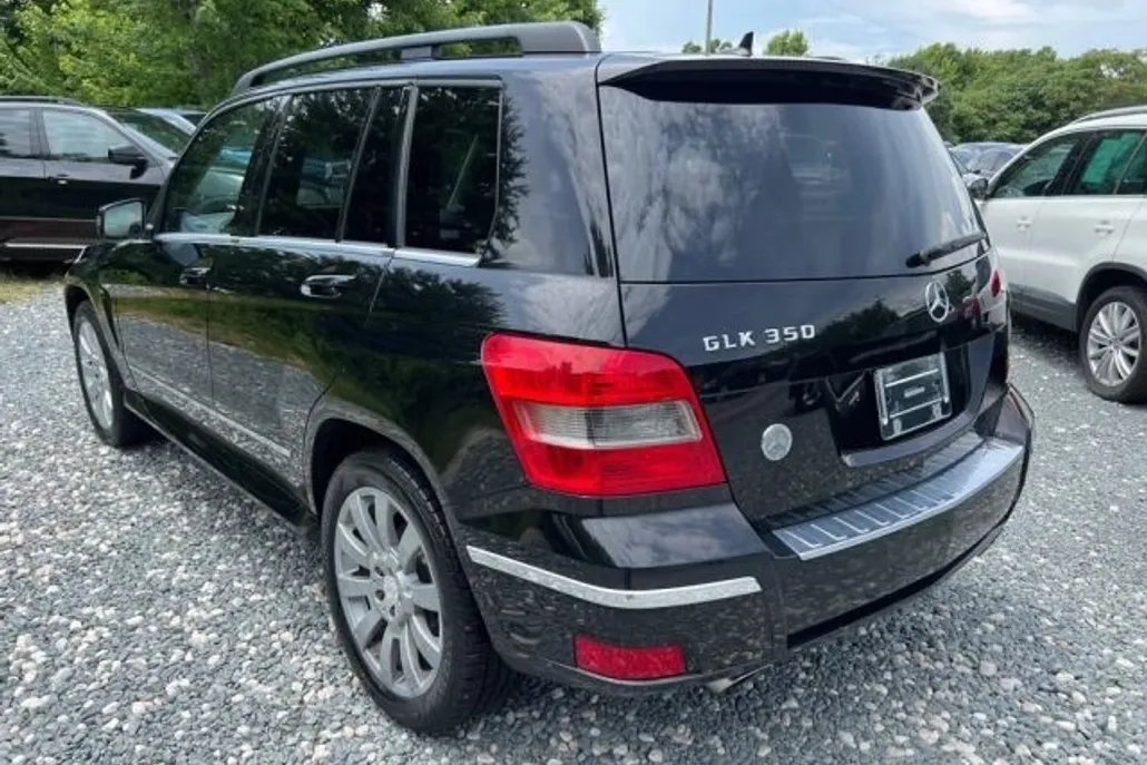 2010 Mercedes Benz GLK 350 4MATIC photo 1