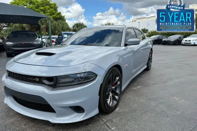 2022 Dodge Charger Scat Pack photo 1