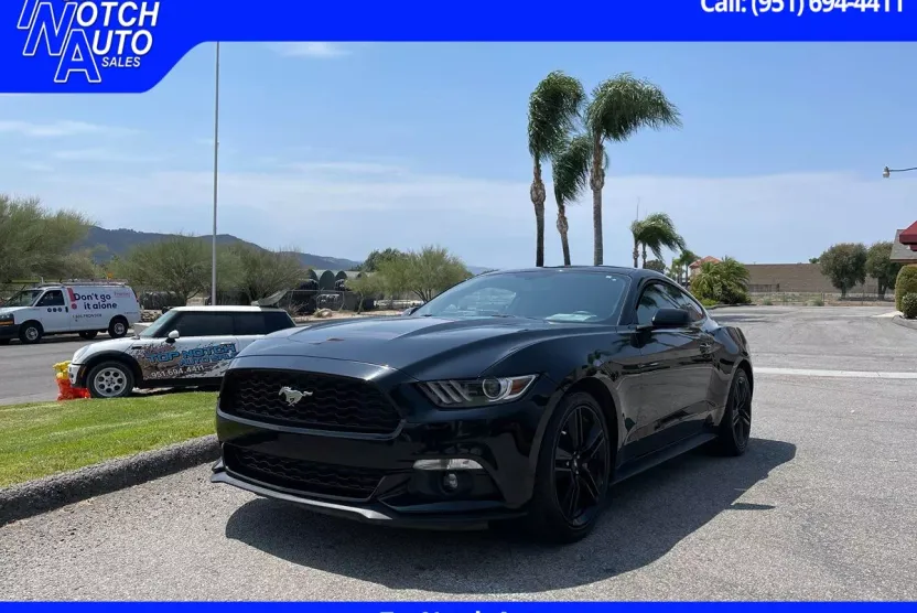 2016 Ford Mustang EcoBoost photo 1