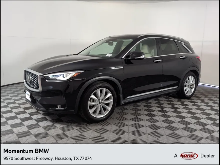 2019 Infiniti QX50 Essential photo 1