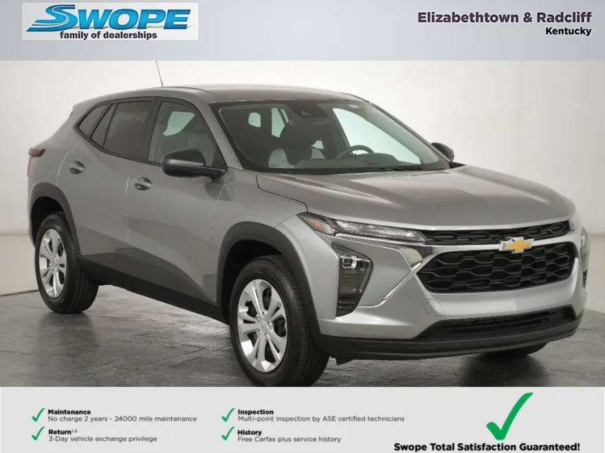 2025 Chevrolet Trax LS photo 1