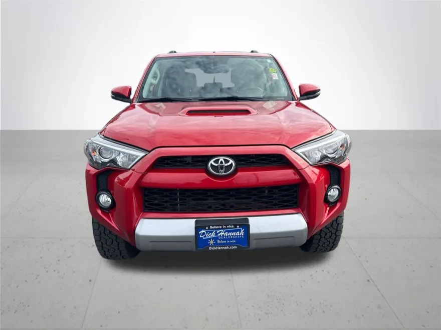 2019 Toyota 4Runner TRD Off-Road Premium photo 1