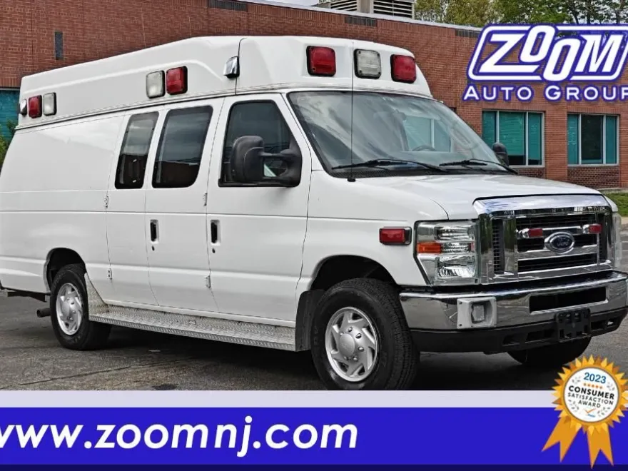 2012 Ford E-350 photo 1