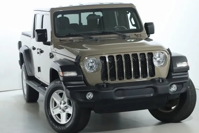 2020 Jeep Gladiator Sport photo 1