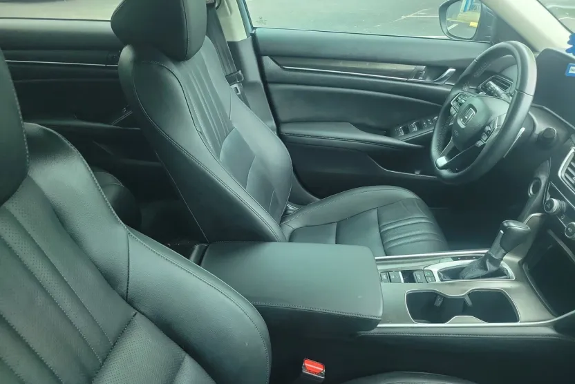 2022 Honda Accord Sport SE 1.5T photo 1