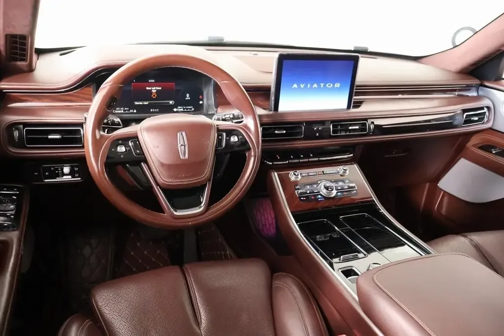 2020 Lincoln Aviator Black Label photo 1