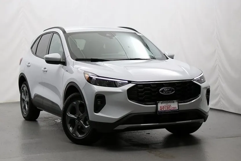2025 Ford Escape Select photo 1