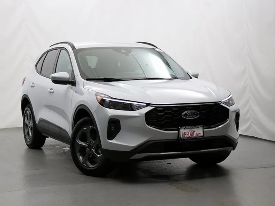2025 Ford Escape Select photo 1