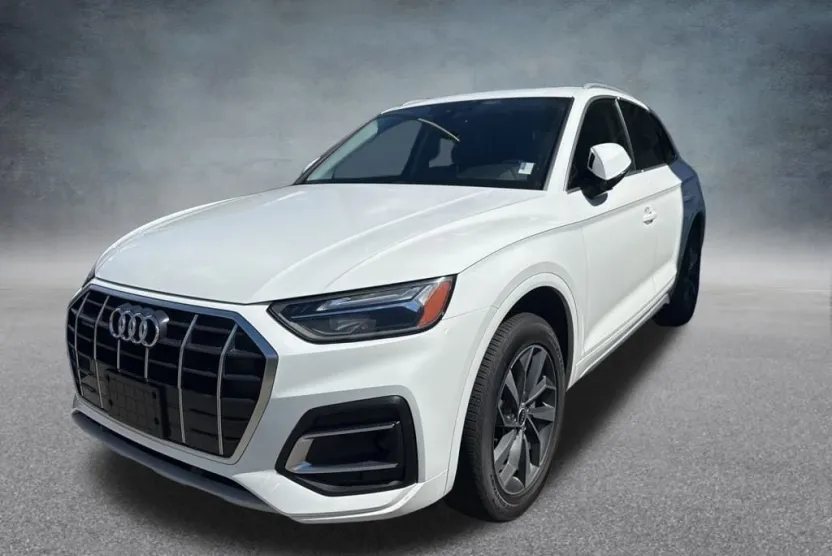 2021 Audi Q5 45 Premium photo 1