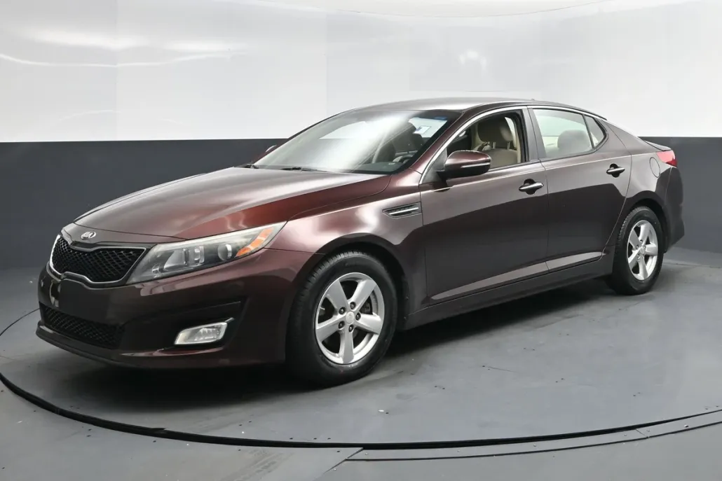 2014 Kia Optima LX photo 1