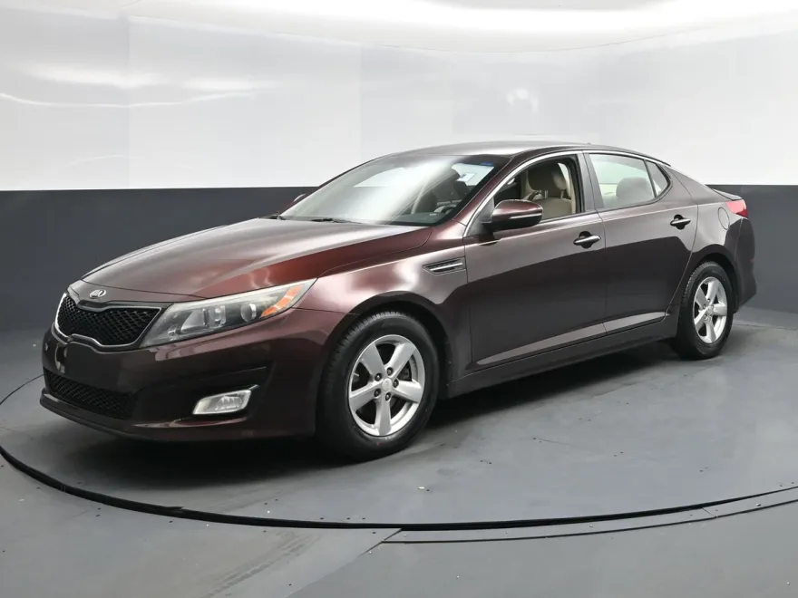 2014 Kia Optima LX photo 1
