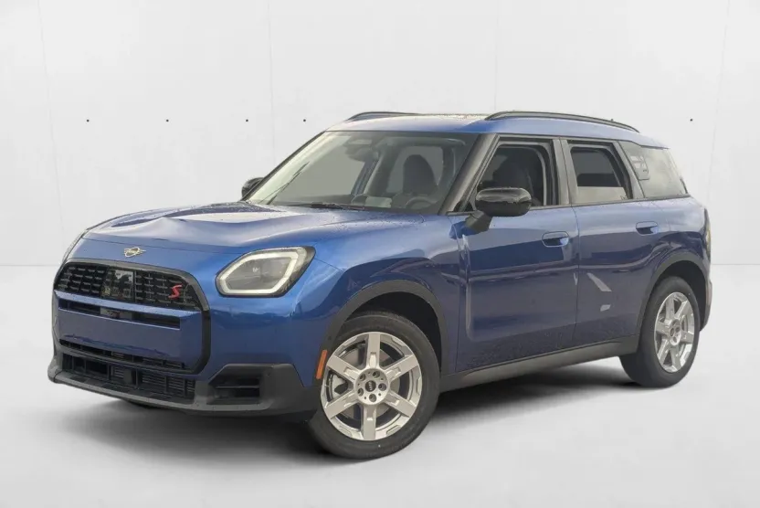 2025 Mini Countryman ALL4 S photo 1