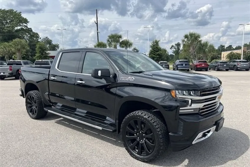 2021 Chevrolet Silverado 1500 High Country photo 1