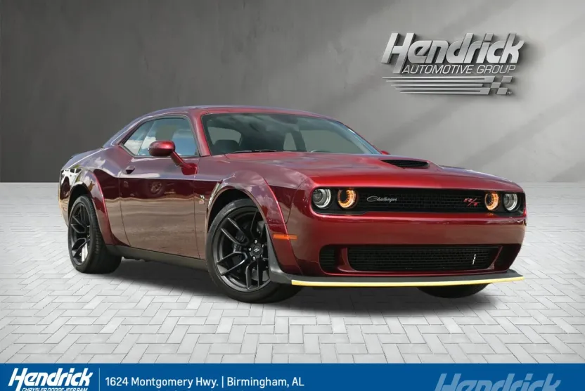 2022 Dodge Challenger R/T Scat Pack Widebody photo 1