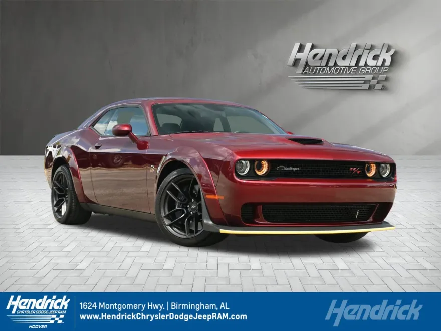 2022 Dodge Challenger R/T Scat Pack Widebody photo 1