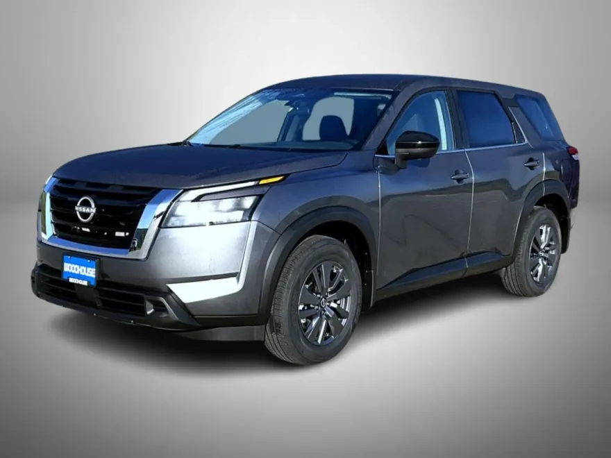 2025 Nissan Pathfinder S photo 1
