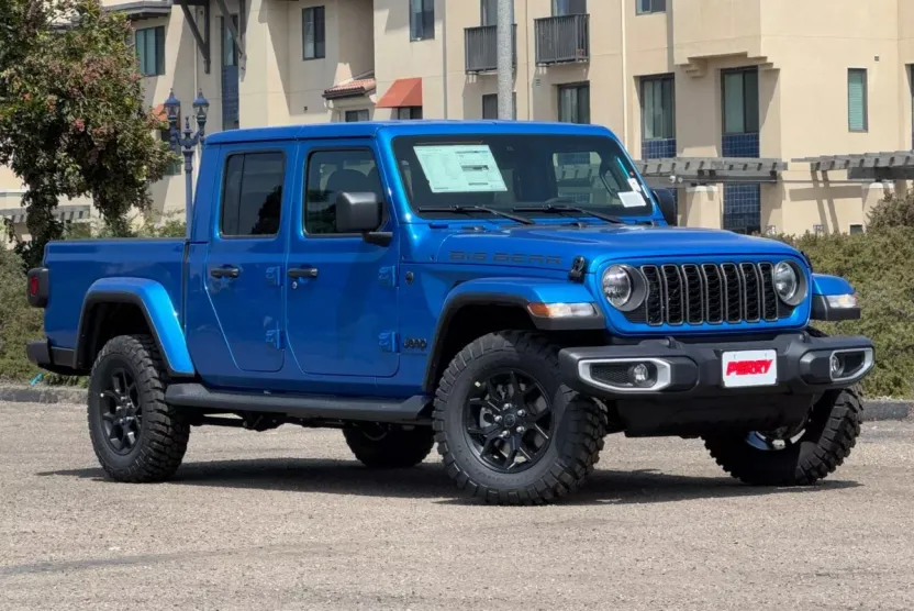 2025 Jeep Gladiator Sport photo 1