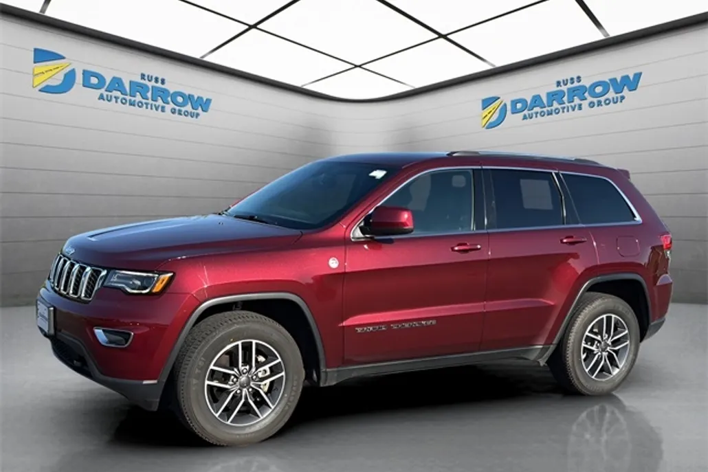 2020 Jeep Grand Cherokee Laredo photo 1
