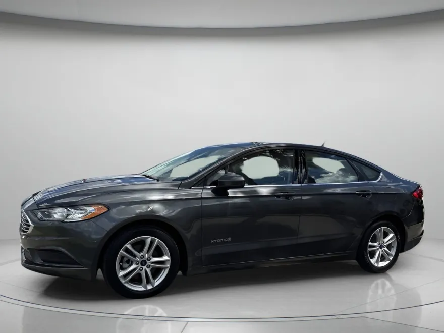 2018 Ford Fusion Hybrid S photo 1