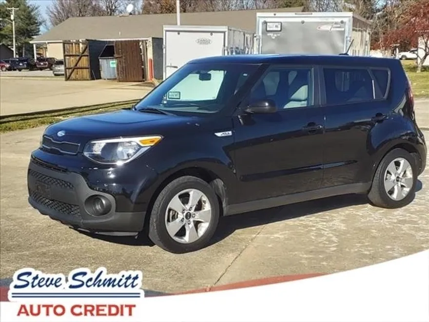 2017 Kia Soul Base photo 1