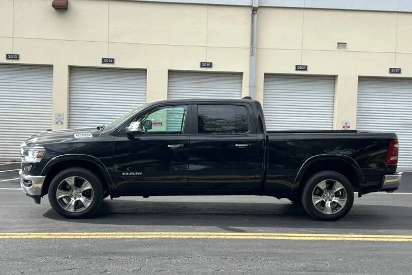 2019 Ram 1500 Laramie photo 1