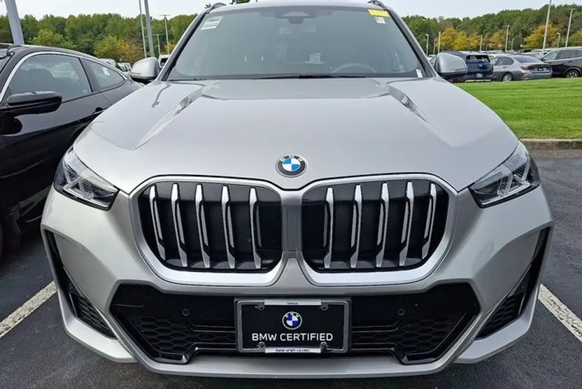 2025 Bmw X1 XDrive28i photo 1