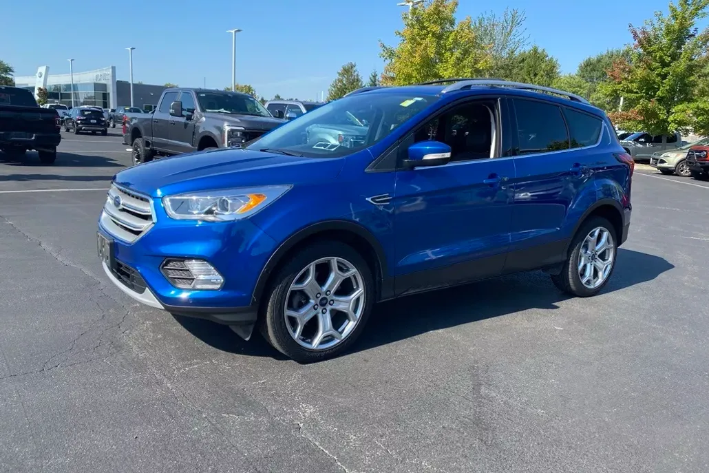 2019 Ford Escape Titanium photo 1