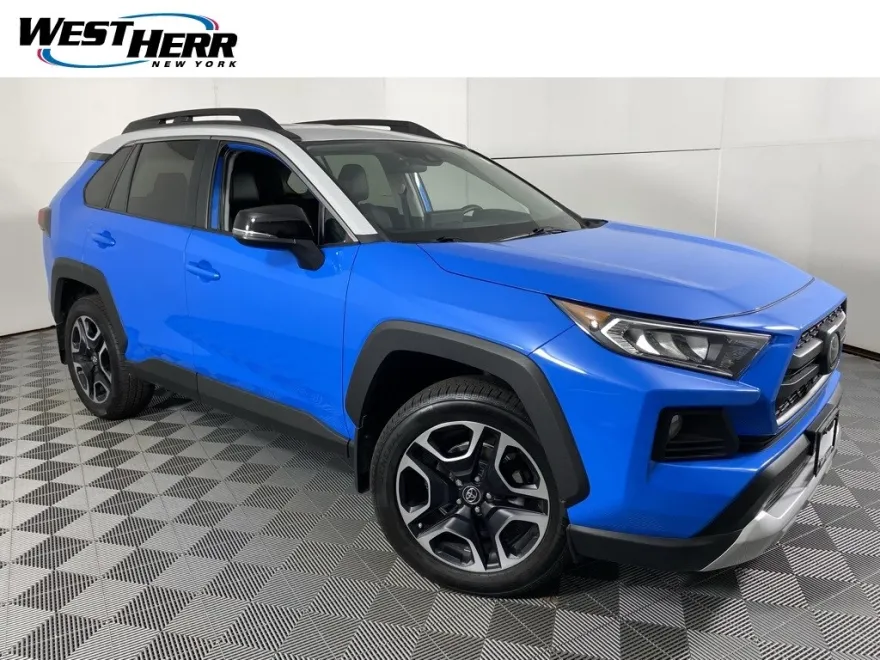 2019 Toyota RAV4 Adventure photo 1