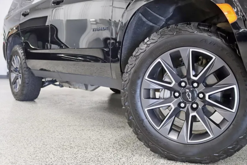 2021 Chevrolet Tahoe Z71 photo 1