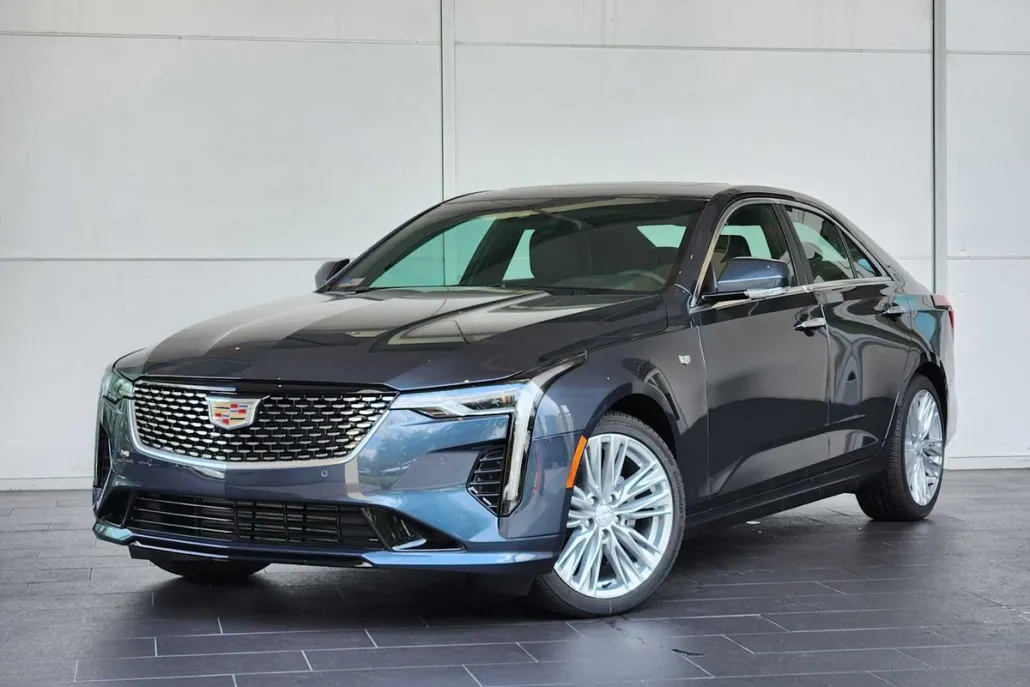 2026 Cadillac CT4 Premium Luxury photo 1
