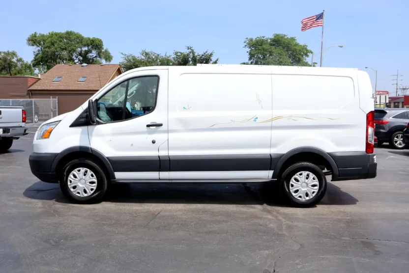 2015 Ford Transit Van photo 1